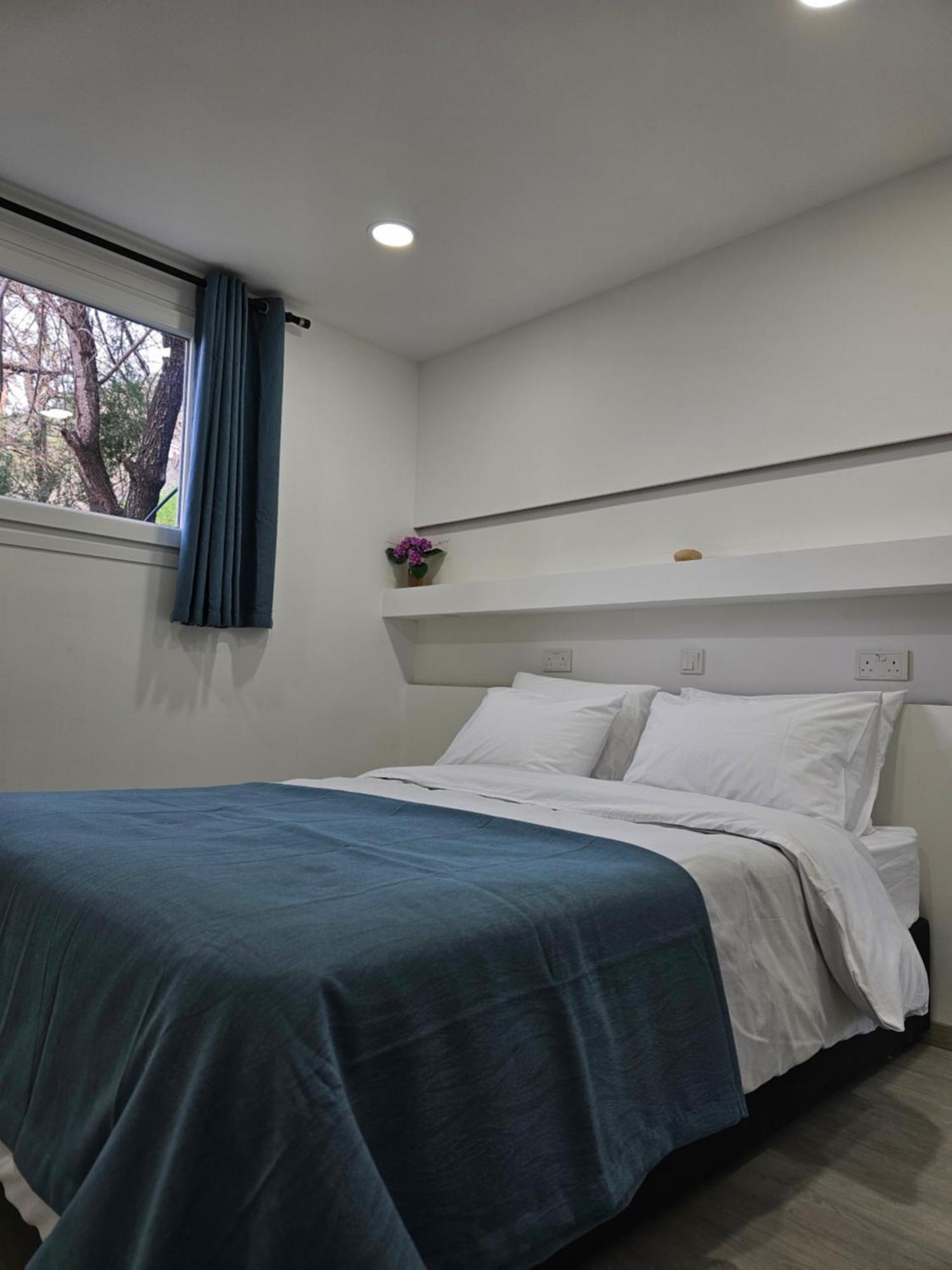 The Cliff Alona Aparthotel Exterior photo